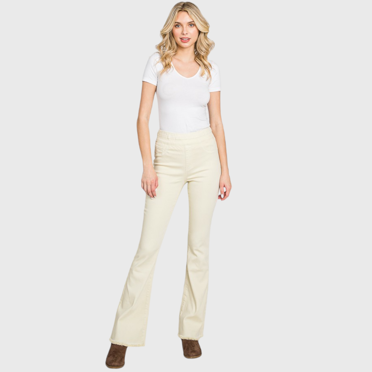 PZ772HF-BE [PRE-PACK] PETITE HIGH RISE PULL-ON BOOTCUT W/ FRAYED HEM